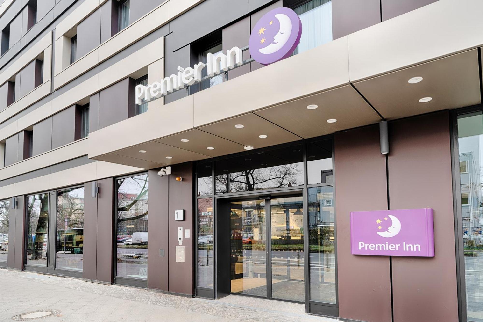 Premier Inn Berlin City Wilmersdorf Berlim Exterior foto